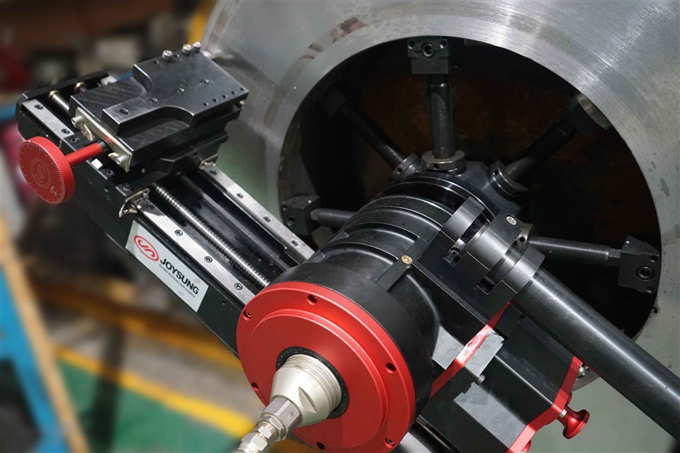 Sửa chữa bình chứa áp suất cao RTJ Sửa chữa máy tạo hình đường ống nước Sửa chữa mặt bích dầu